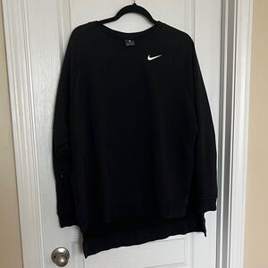 Nike Women's Black Crew Neck Pullover